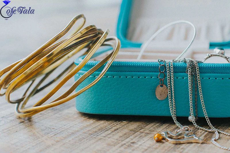 اصول خوش‌تیپ بودن با استفاده از طلا و جواهرات